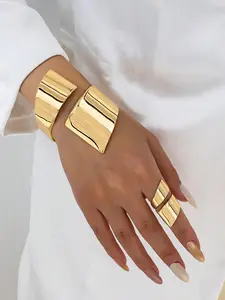 1 Set Golden Color Geometric Cuff Bangle Bracelet Chunky Ring Jewelry Set , Matching Bangle Ring , Minimalist Chunky Bangle Ring Set For Women