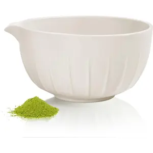 580 ml/19 oz Matcha Bowl with Spout Ceramic Matcha Mixing Bowl Japanese Ceremonial Green Tea Chawan Spouted Matcha Mixer(White)