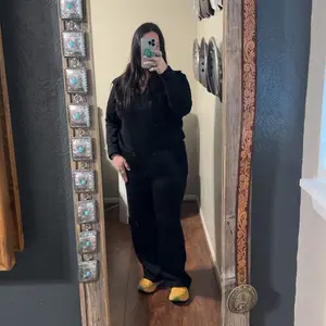 Product Review of Women 2 Piece Outfits Sweatsuit Oversized Sweatshirt Sweatpants Tracksuit Sweat Lounge Matching Set 2025 Fall Trendy Polyester Womenswear from S**l