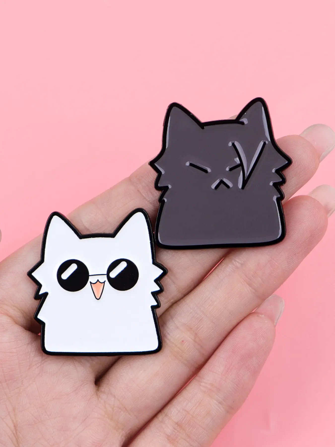2pcs/set Cute Cat Pins, Fashion Accessories, Anime Enamel Brooches, Clothing Gifts, Backpack Hat Decorations, Men Accessories, Metal Brooch, Lapel Pins, Alloy Brooch Pin, Brooch Pin Clip