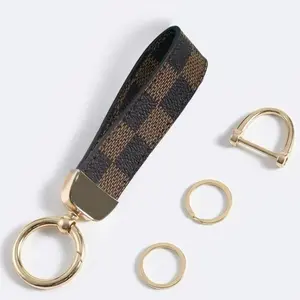 Leather Print Keychain Universal Keychain Leather Keychain  Car Keychain Car Metal Horseshoe Shape Keychain