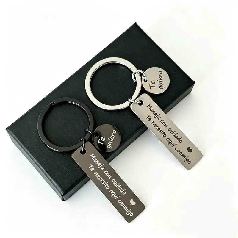 2Pcs Drive Safe Keychains for Husband, Spanish I Love You Key Ring Set, Black & Silver Double-Sided Keychain with “Maneja Con Cuidado Te Necesito Aqui Conmigo” Message, Heart Te Quiero Design, Anniversary Birthday Gift