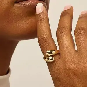 Minimalist Ring - Elegant Simplicity Versatile Everyday Wear Understated Elegance Timeless Design Suitable for Various Occasions