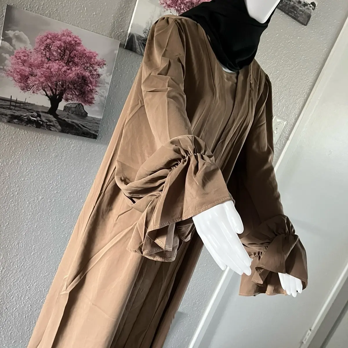 1set Women Nida Fabric Breathable, Soft Touch Sleeveless Open Front Abaya With Belt, Versatile Everyday Casual Wear