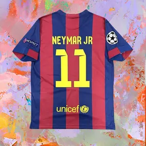14 15 Home No.11 Neymar Short-Sleeved Football Shirt