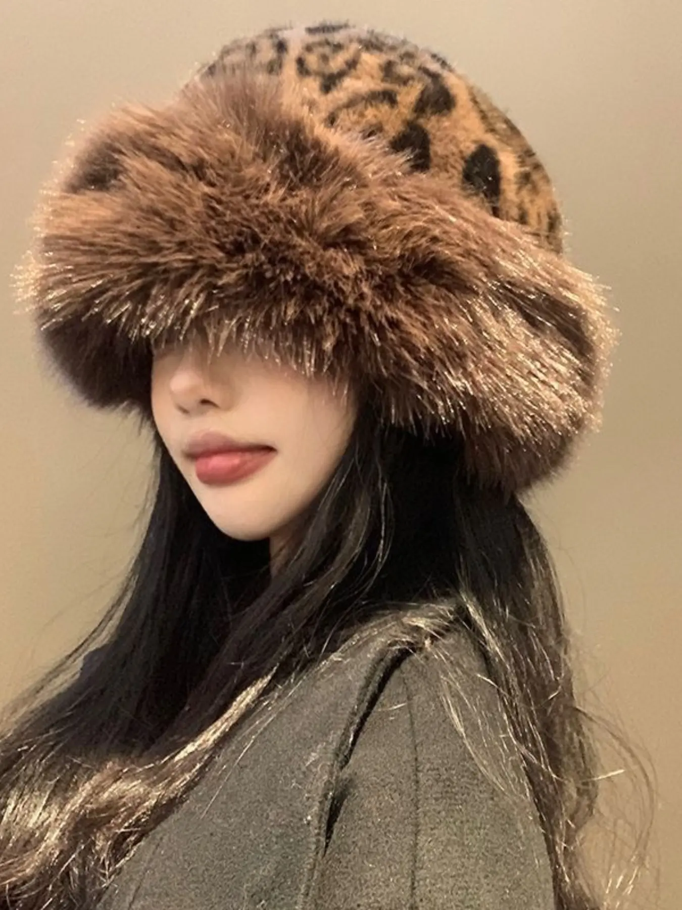 Women's Winter Fox Fur Hat, Thick Warm Knit Ear Protection Cap, Hand Washable, Perfect Holiday Gift, Elegant Faux Leather Design, Leopard Vintage Hat