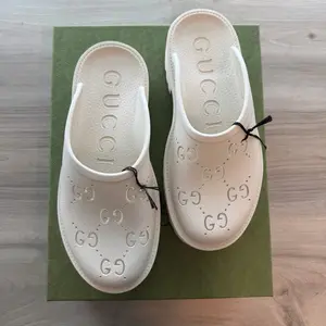 Gucci Rubber Slides - 41