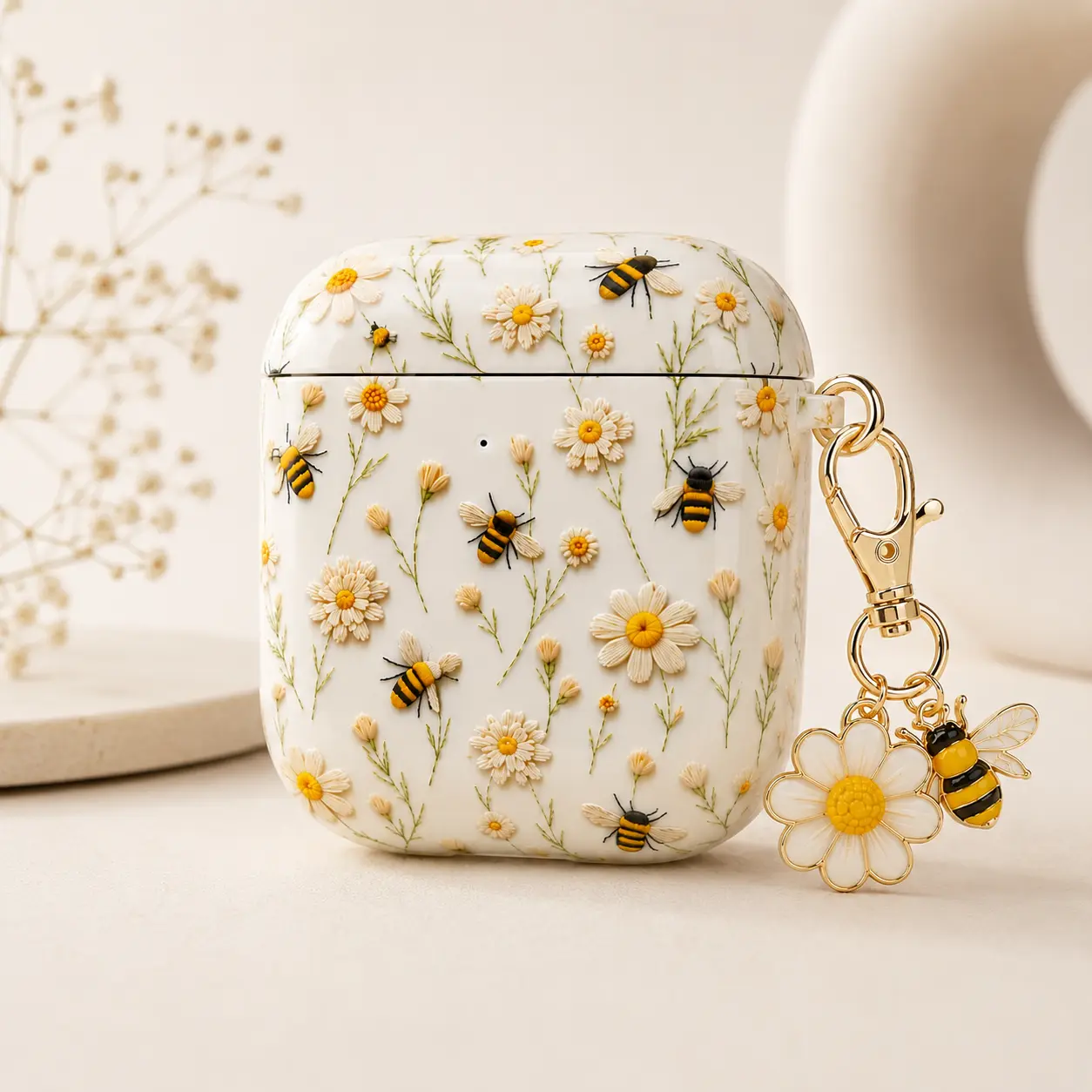 NO KEYCHAIN INCLUDED – Daisy Bee AirPods Case, Floral Bumblebee Earbud Cover, Cottagecore Wildflower Protective Case, Cute Spring Gift for Women