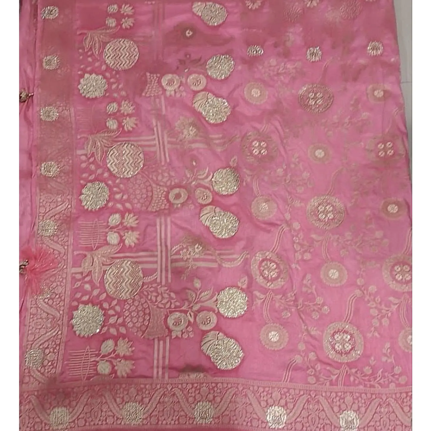 Bananas Saree with Diamond Blouse 40-45 Pink Design Gold Embroidery Purple Floral Special Occasions Ensemble