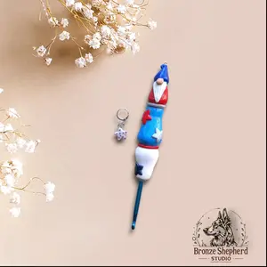 Polymer clay red white blue star gnome crochet hook / 4th of july crochet hook / clay fourth of july gnome crochet hook knitting accessory