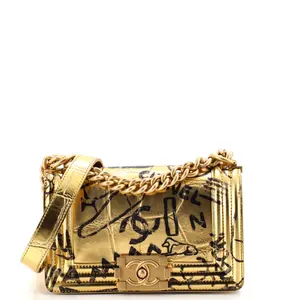 Pre-owned CHANEL Leather Shoulder Bags Boy Flap Bag Graffiti Crocodile Embossed Calfskin Small by Rebag