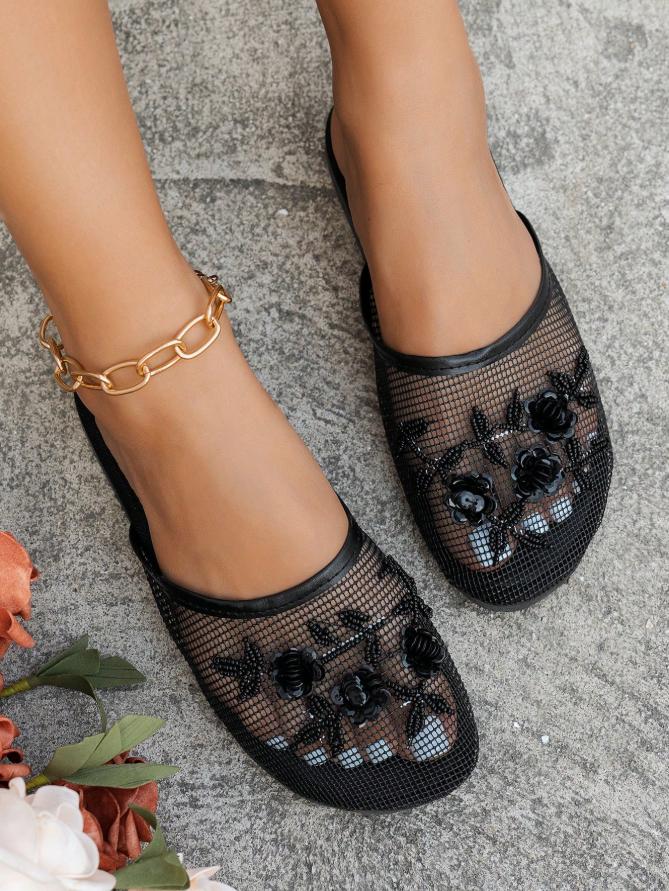 Women's Floral Beaded Mesh Chinese Slippers