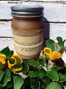 Black Crow 16 oz Buttercream Vanilla Candle