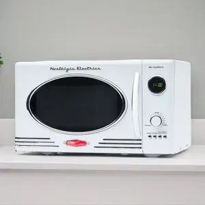 Retro 0.9 Cubic Foot 800-Watt Countertop Microwave Oven - White Retro 0.9 Cubic Foot 800-Watt Countertop Microwave Oven - White