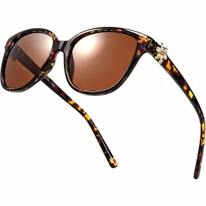 Polarized Sunglasses for Women Trendy Classic Retro Shades with UV400 Protection for Driving Fishing