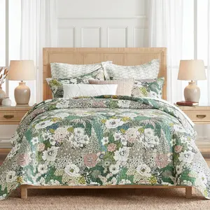 Bettina Floral Quilt Set