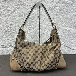Pre-owned GUCCI Canvas Shoulder Bags 7.8'' Shoulder Bag C02887338825 1220 T1 Chloe