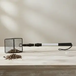 3-In-1 Chicken Manure Scoop with Adjustable Handle and Sieve Filter, Durable Metal Structure, Ergonomic Design, Farm Use