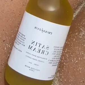 Satin Cream Hydrating Body Gloss