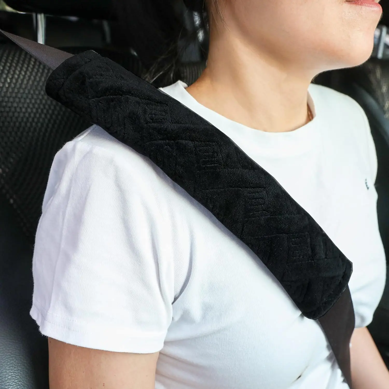 Car Seat Belt Shoulder Pads - Universal Black Harness Covers for Comfortable Driving, 2-Pack, Soft Padding, Universal Fit, Sleek Black Design