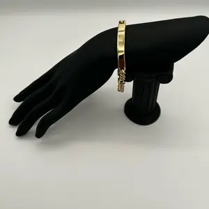 Rodriguezjewelry # 67 Bracelet (7.5 inches)