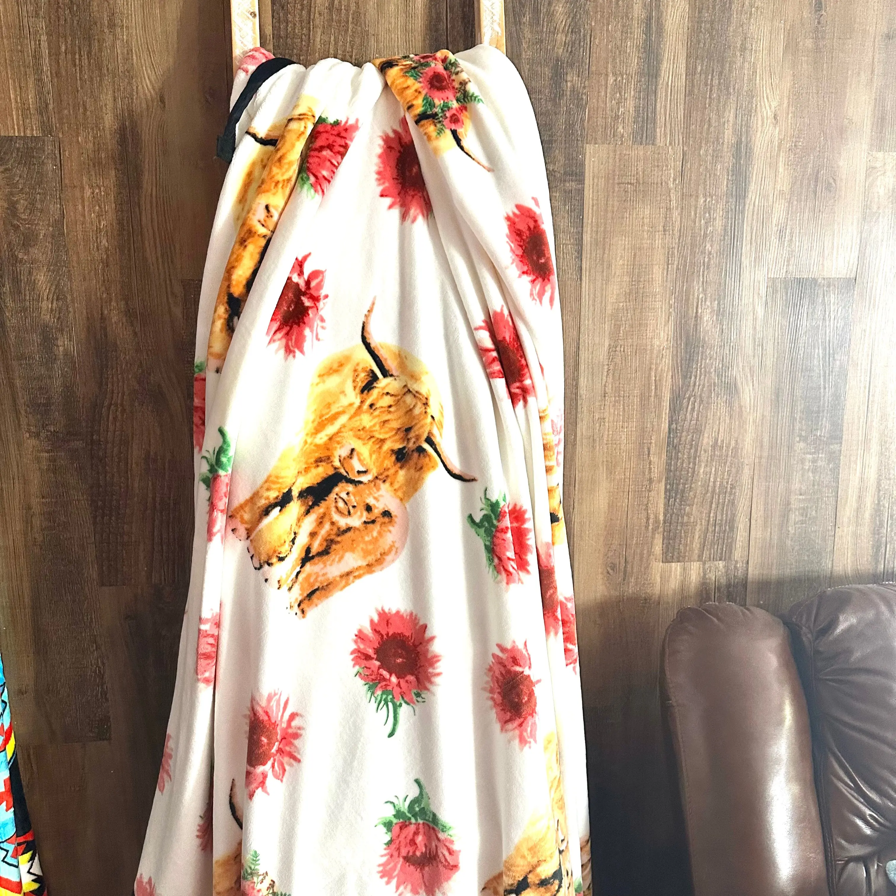 ZRed Flower Highland Cows Oversized Blanket