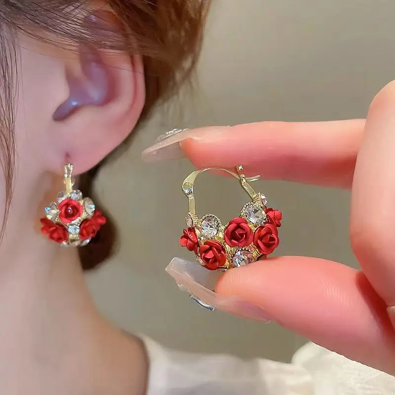 Rose Rhinestone U-shaped Ear Cuff, Fashion Floral Design Light Luxury Niche High Grade Ear Jewelry for Women
