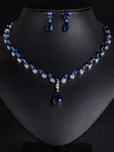 Elegant Bridal Necklace & Earrings Glamour Set with Zirconia, Teardrop Jewelry Set, Perfect Wedding Accessory, Dainty Jewelry for Brides, Stylish and Luxurious Design