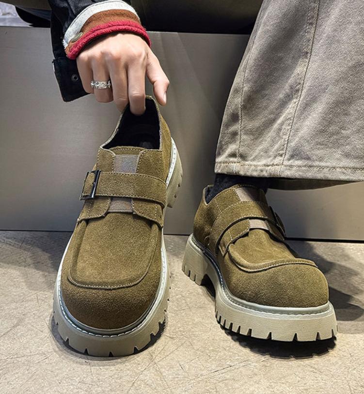 Men's Retro Platform Moccasins Simple Buckle Flattering Silhouette Street Fashion