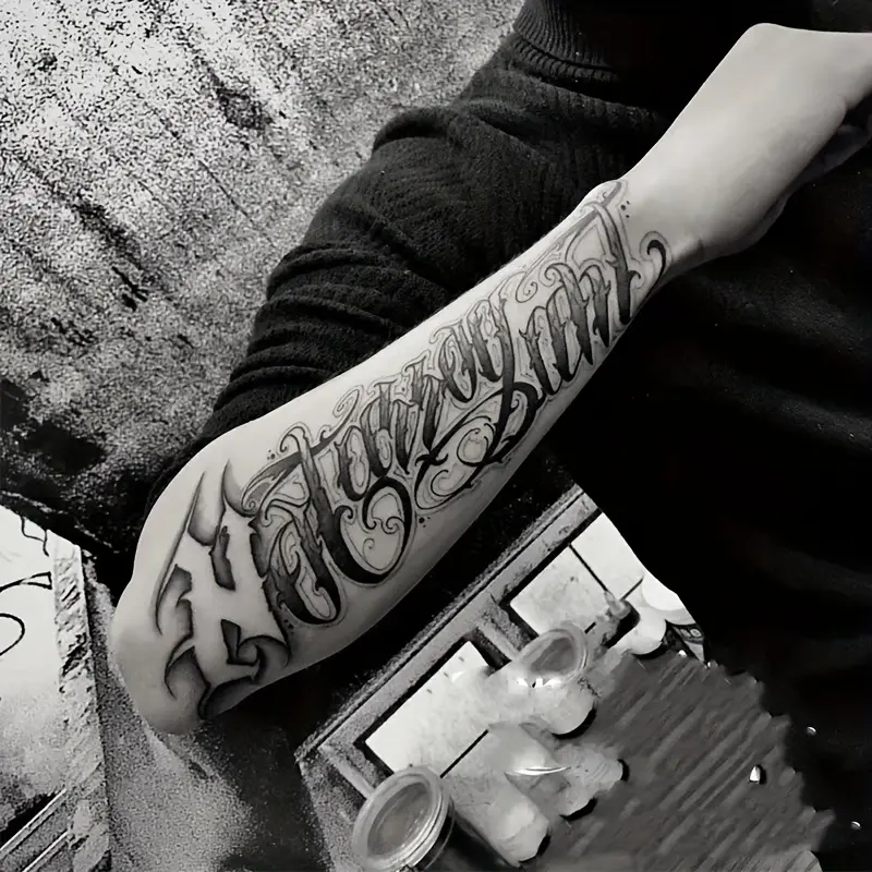 6 large herbal tattoo stickers, including 1 Mexican style font element and 5 random designs, lasting 7-15 days, waterproof and anti-friction, realistic effect, suitable for those who don't want tattoo pain