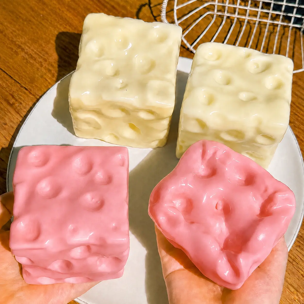 Petrolatum Filled Cheese Squishy Fidget Toy, Soft TPR Squeeze Cheese Block, Stress Relief Sensory Toy for Anxiety, Does Not Rebound After Squeezing, Squishy Toy for Teenagers & Adults, Novelty Gift