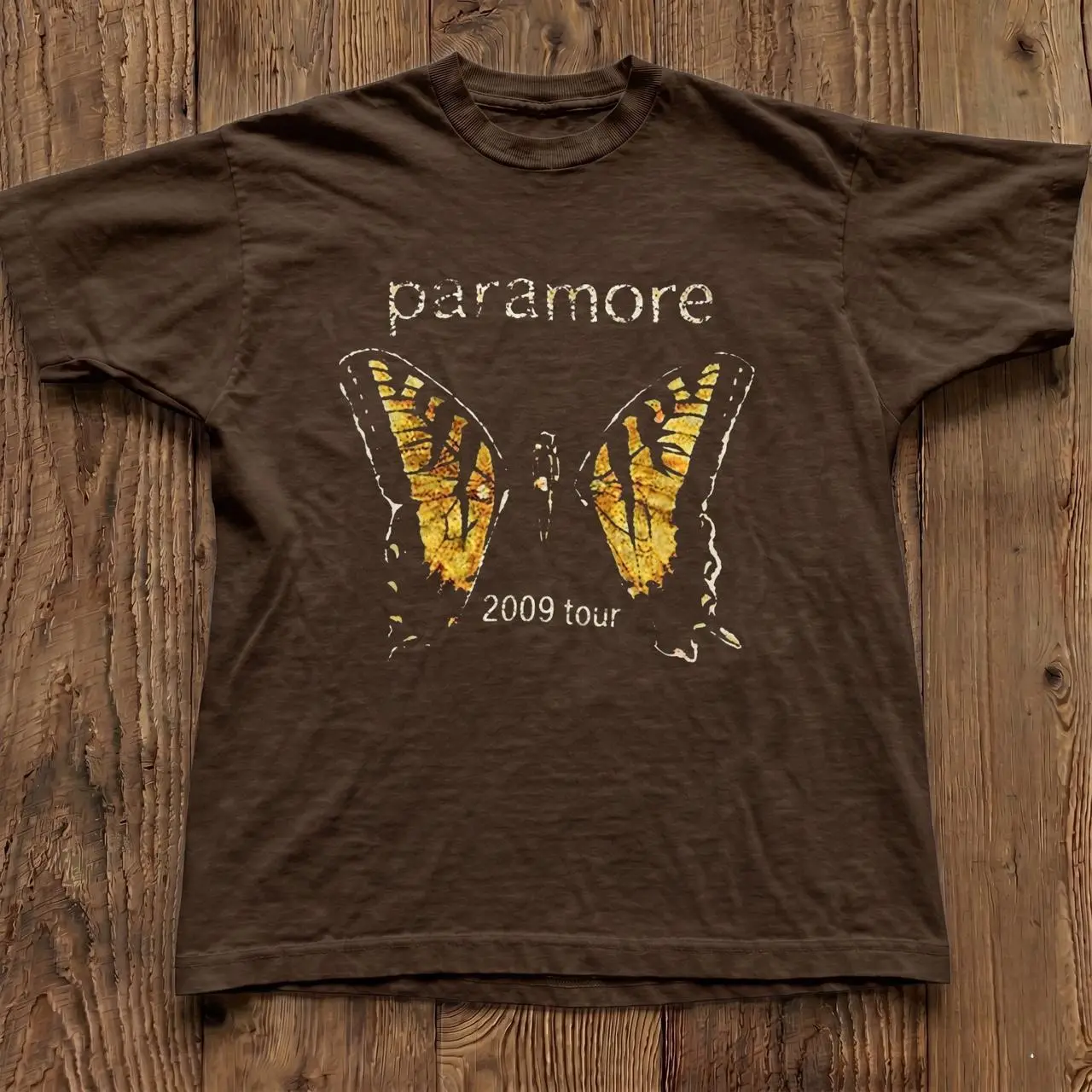 Paramore Graphic T-Shirt – Alternative Rock Band Tee, Unisex Music Fan Shirt