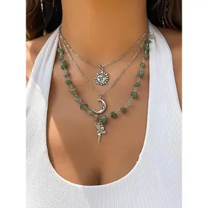 Women's beaded pendant necklace, retro and fashionable GARMENTARY