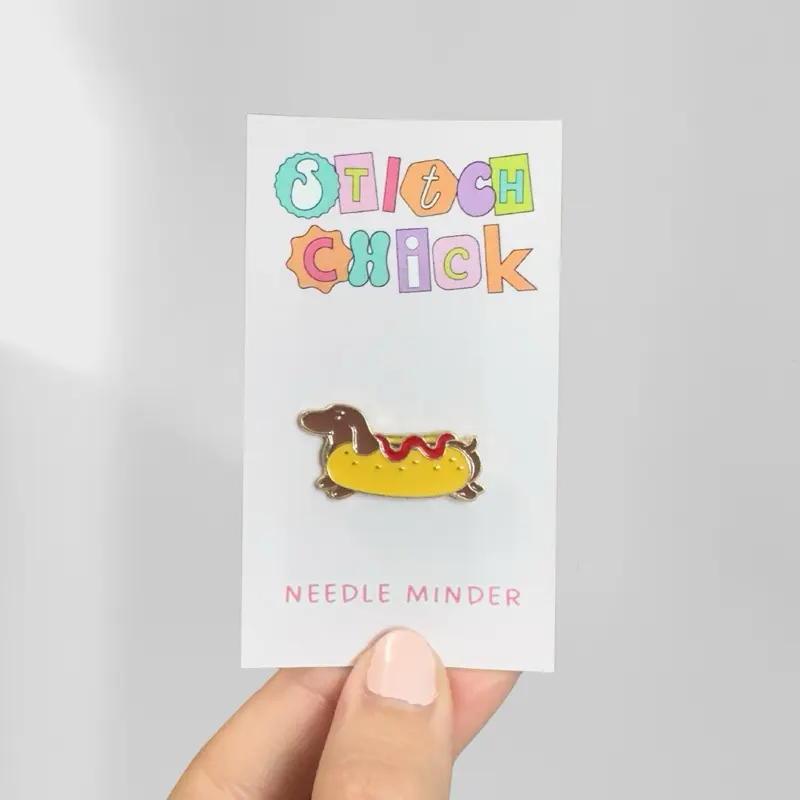 Hot Dog Dachshund Funny Needle Minder