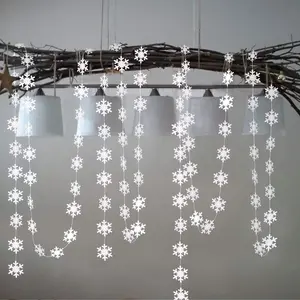 White Snowflake Garland Winter Wonderland Hanging Decorations Christmas Snowflakes Ceiling Decor Snow Flake Streamer Banner Backdrop for Holiday Parties  Showers Office Party Supplies