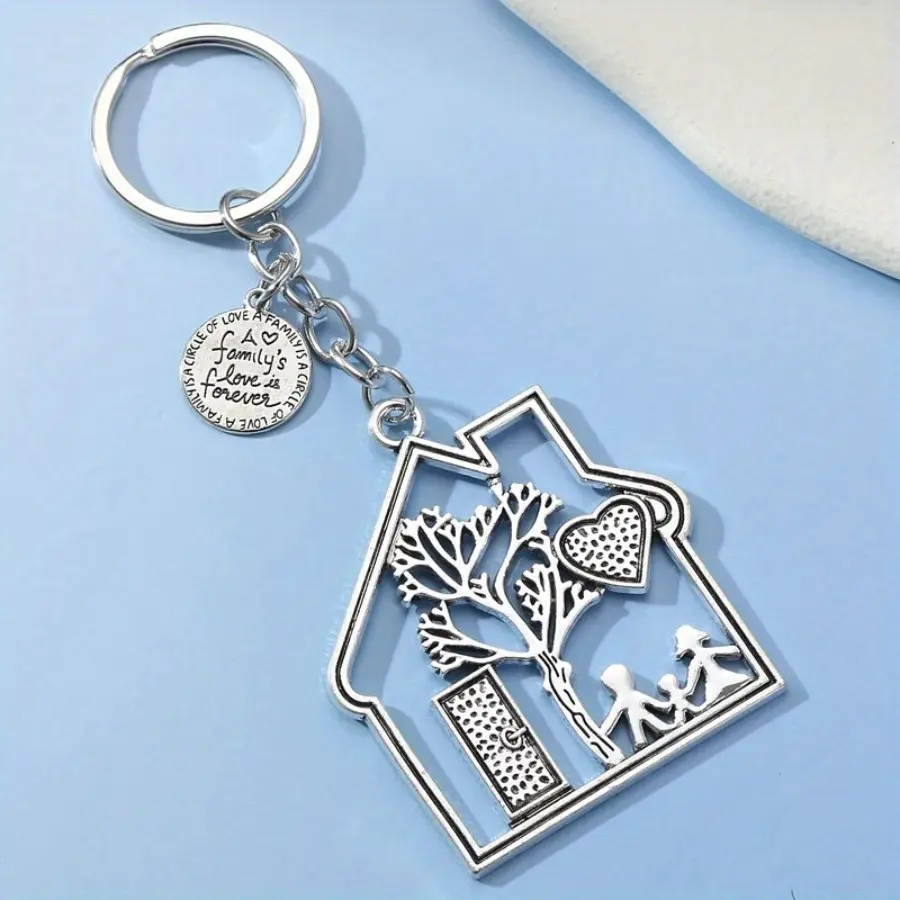 Family House Tree Keychain, Alloy Keychain Ring, Bag & Backpack Charm, Housewarming Gift for New Homeowners, Unique Keyring Accessory