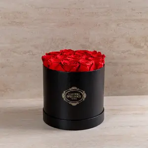 Signature 13 Roses In Black Box