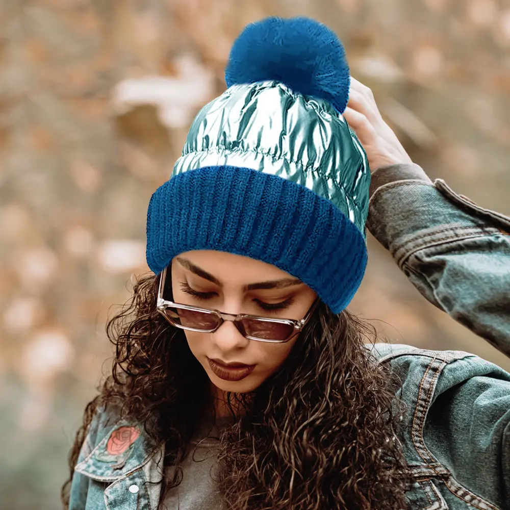 Adults' Pom Pom Puffer Beanie - Fleece-Lined, Knitted, Snug, Plush, Warm Winter Fashion Accessory, 57cm (7-1/8) Head Circumference, Trendy Chilly Day Wear