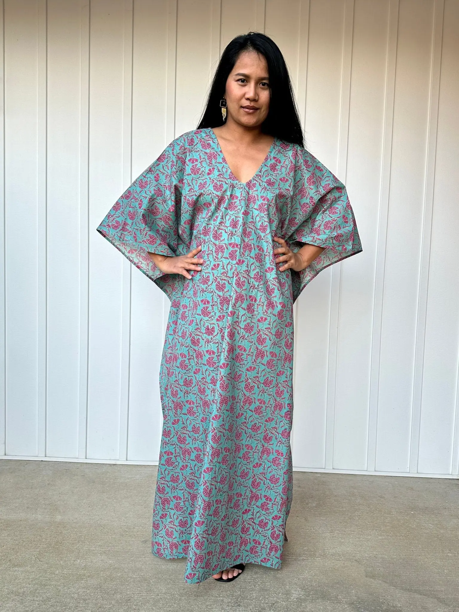 Women's Evelyn Modest Islamic Kaftan - Green Floral Print Light Cotton Dress, Relaxed Pull-On Fit, Casual Pool-Resort Wear, Airy Design