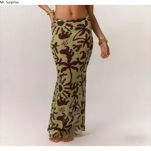 Women’s Bohemian Palm Tree Print Tulle Chiffon Long Cover‑Up Skirt, Sheer Elegant Beach Wrap Sarong, Lightweight Cute Swimwear Cover‑Up Shawl, Versatile Semi‑Sheer Vacation Outfit for Summer Beach Days, Poolside Lounging & Holiday Travel Adventures