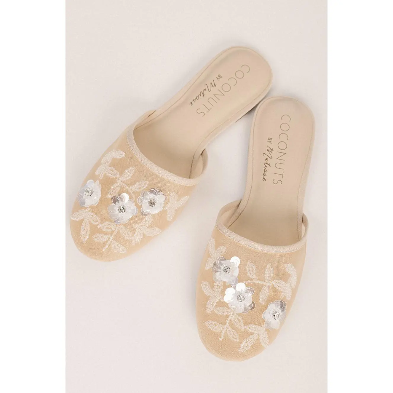 Matisse: Maven Slip-On Mule in Nude