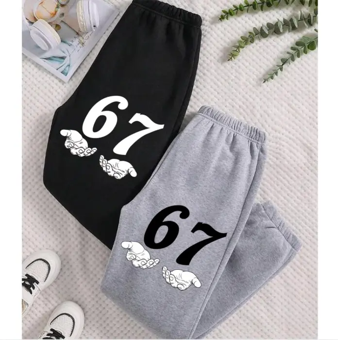 Six Seven 6 7 Meme Funny Hands Sweatpants, Viral Internet Meme Humor, Funny Generation Z, 67 Trend, Funny Social Media, Sports Gift Sweatpant