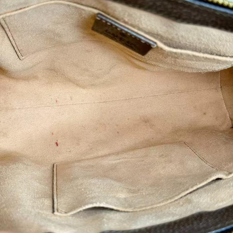 Pre-owned GUCCI Leather Shoulder Bags GG Logo Supreme Ophidia Top Handle Shoulder Bag with Iconic GG Web Detail and Adjustable Strap