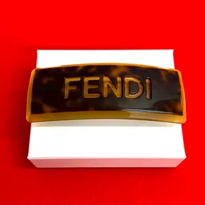 Pre-owned FENDI Plastic Small Leather Goods Tortoiseshell Barrette