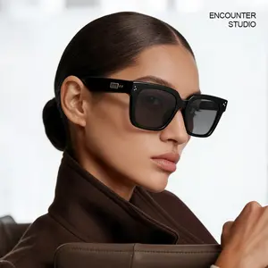 2026 New Vintage Square Transparent Gray Sunglasses for Women Summer Outdoor Vacation Car Tour Sunshade Glasses UV400 Men's Protective Goggles