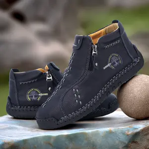 Women's Hand Sewn Leather Outdoor Casual Shoes Fashion Walking Shoes Zipper Classic Workwear Style.