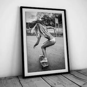 Woman Skating Print, Skateboard Wall Art, Black and White, Vintage Photography, Hypebeast Room Decor, Girls Bathroom Decor
