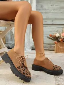 Women's Casual Round Toe Loafers, Size 36-42, Thick Sole Flatform Lace-Up Shoes, All Seasons Comfortable Footwear, Fashionable Design