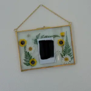 Custom Polaroid Pressed Flower Hanging Frame