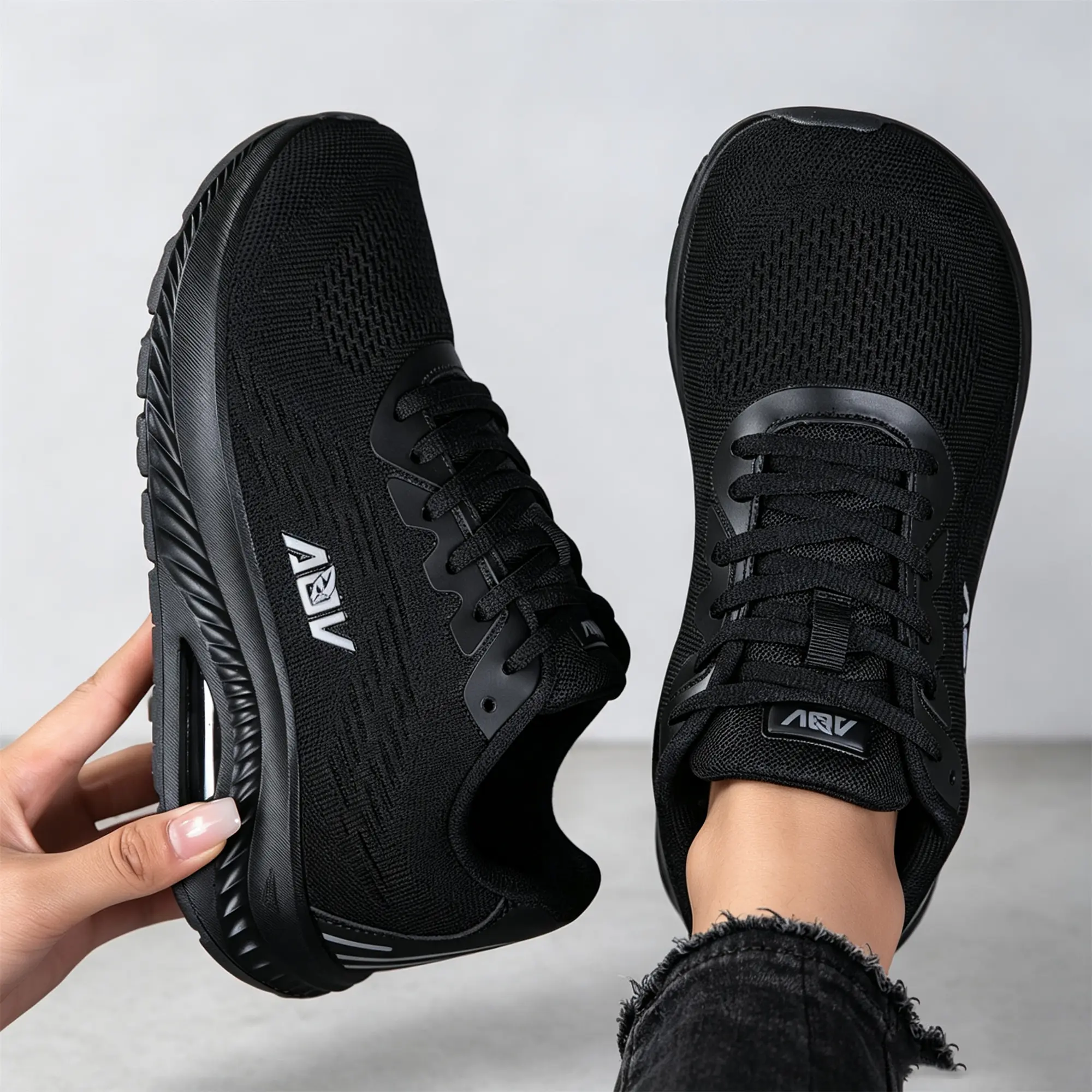 Women's Lace-Up Workout Sneakers - Viral 2026 Trend, Breathable Mesh, Wide Toe Box, Thick Platform Cushioning, Non-Slip, Lightweight Support, Athletic Look, Casual Wear, Gym Trainers, Wide Toebox